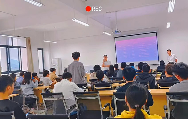 校企合作，提供就業(yè)崗位